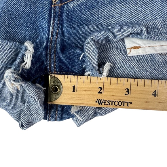 Levi's 501 Jean Shorts Womens Size 26 Distressed Denim Blue - Picture 13 of 14